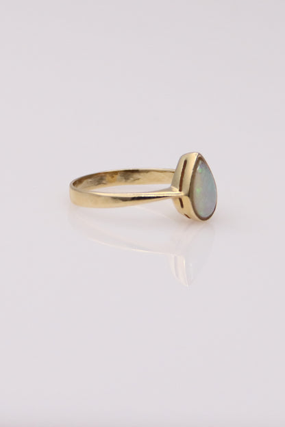 14K Yellow Gold Pear Shaped Opal Ring