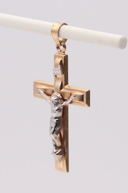 14K Yellow Gold Crucifix Pendant