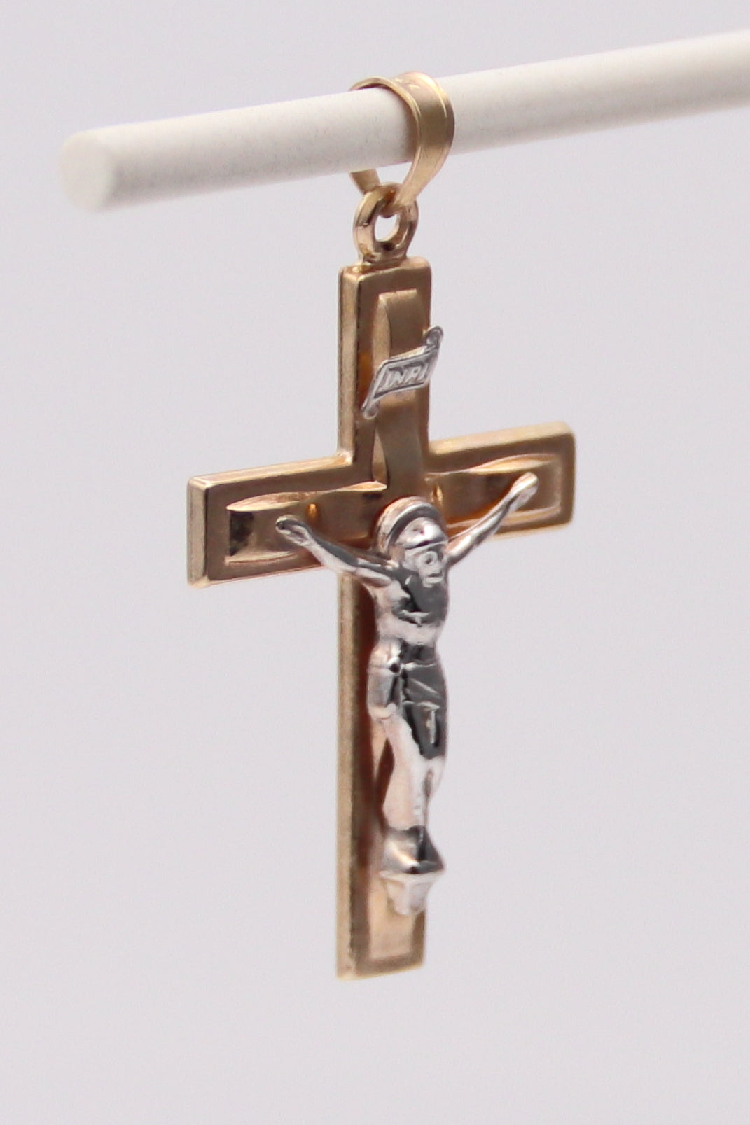 14K Yellow Gold Crucifix Pendant