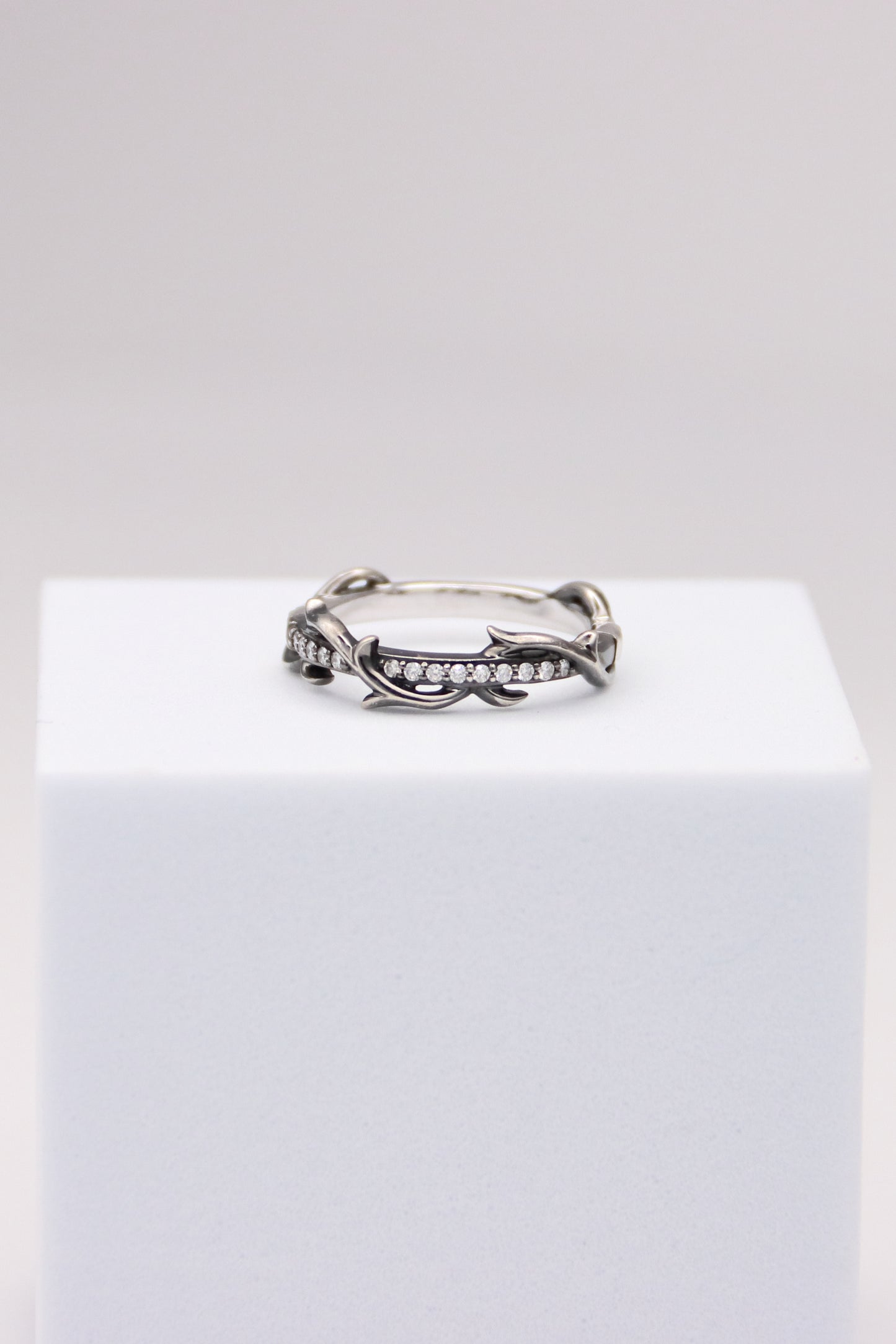 Black and White Gold Diamond Wedding Band