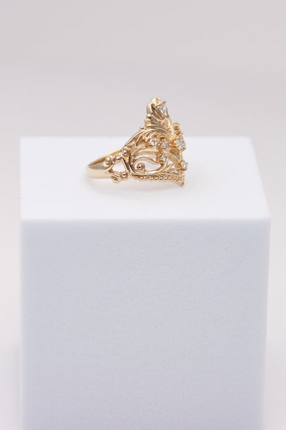 14K Antique Yellow Gold Diamond Ring