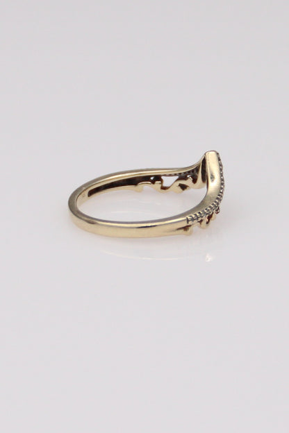 10K Yellow Gold Teardrop Band