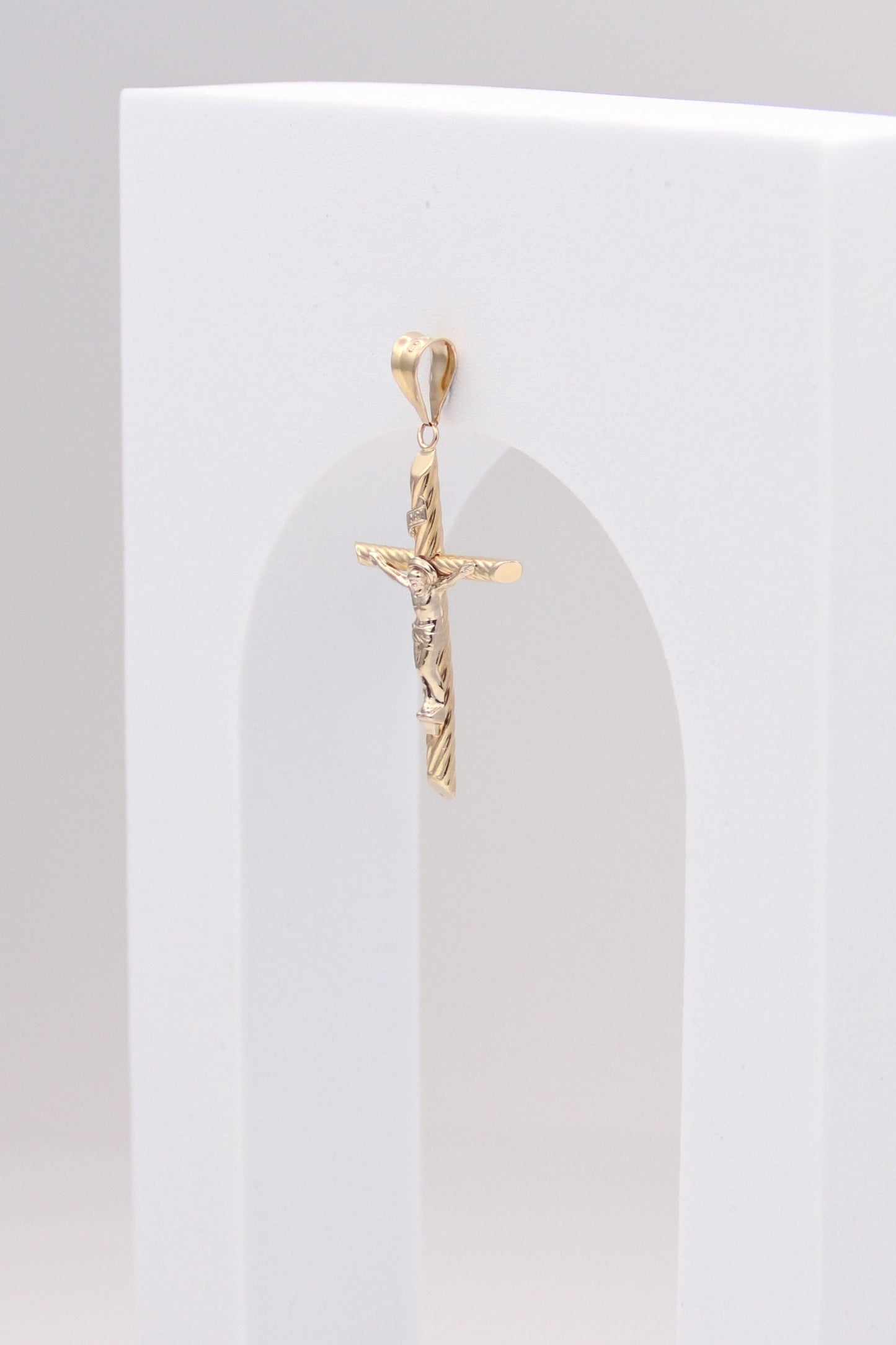 14K Yellow Gold Rope Crucifix