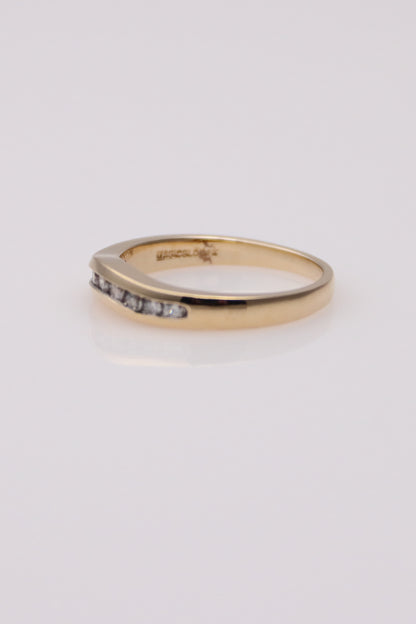 14K Yellow Gold Diamond Band