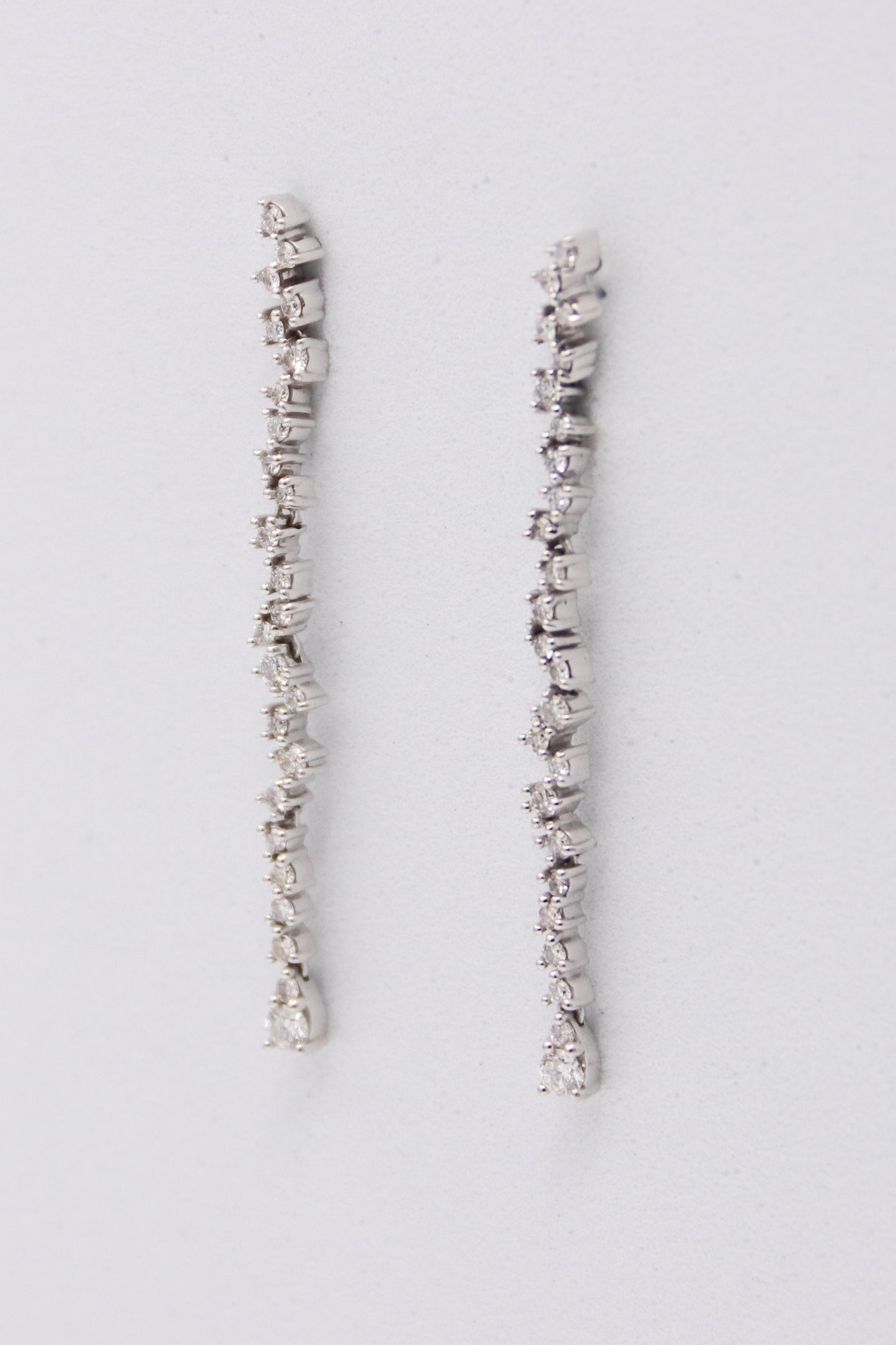 14K White Gold Diamond Drop Earrings