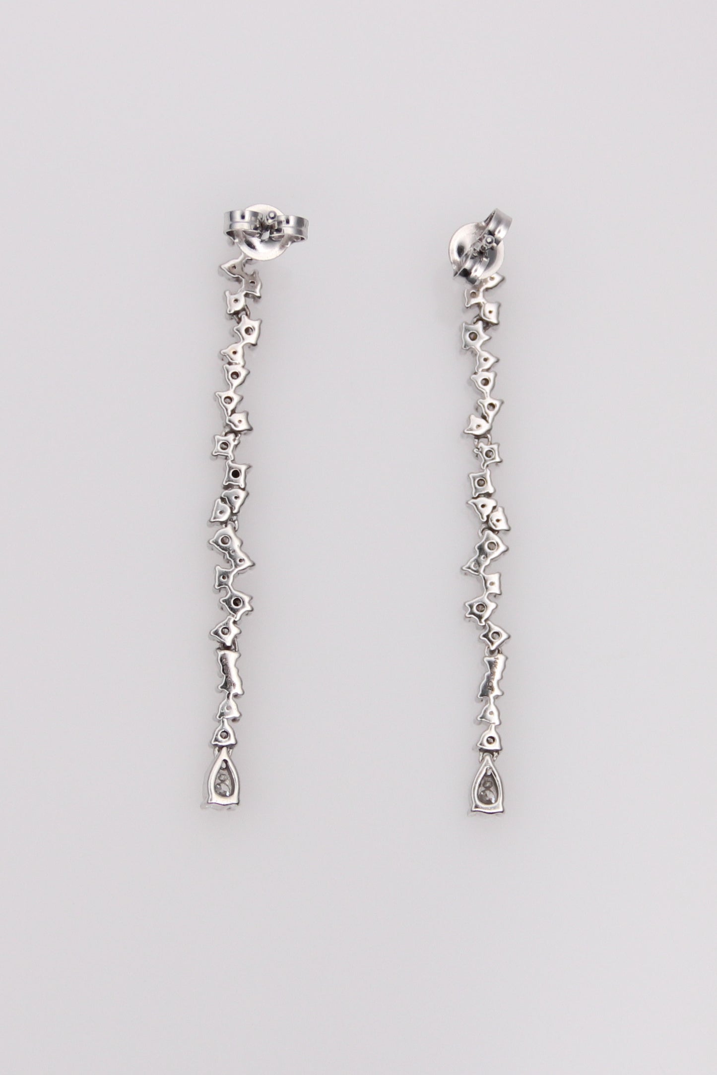 14K White Gold Diamond Drop Earrings