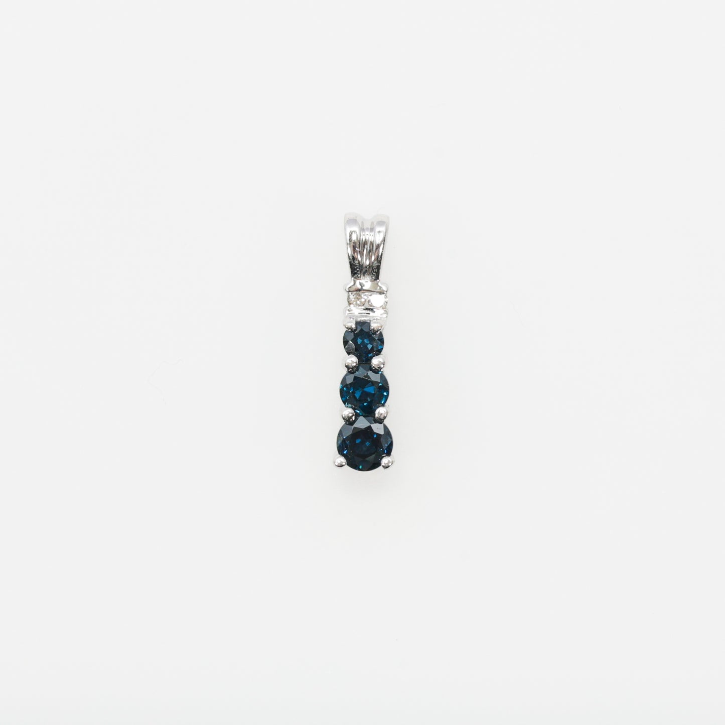 10K White Gold 3 Blue Stone Pendant