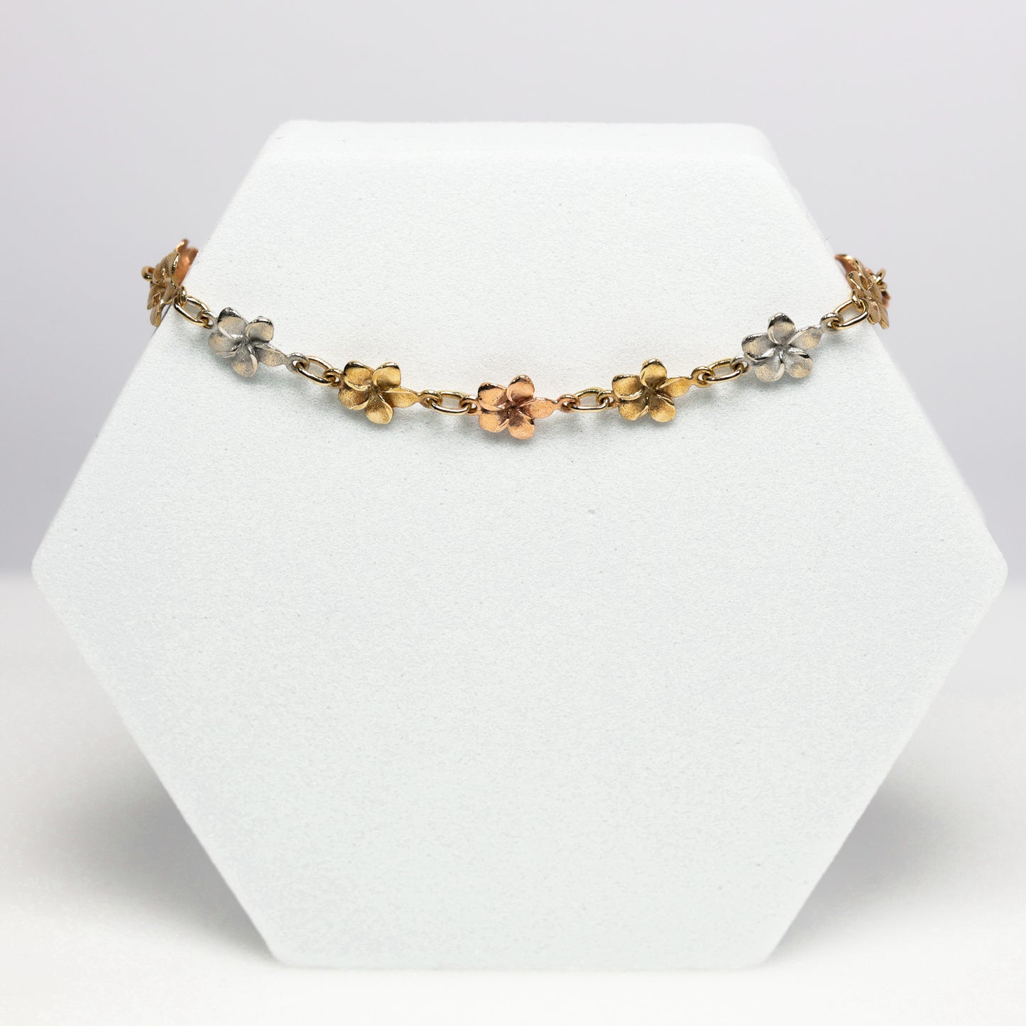 14K Tri-Tone Flower Bracelet