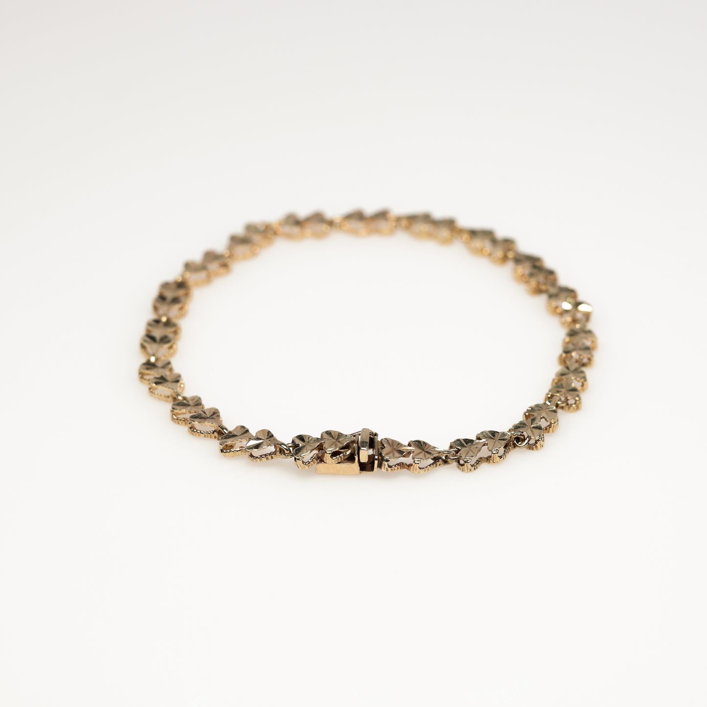 14K Yellow Gold Heart Bracelet