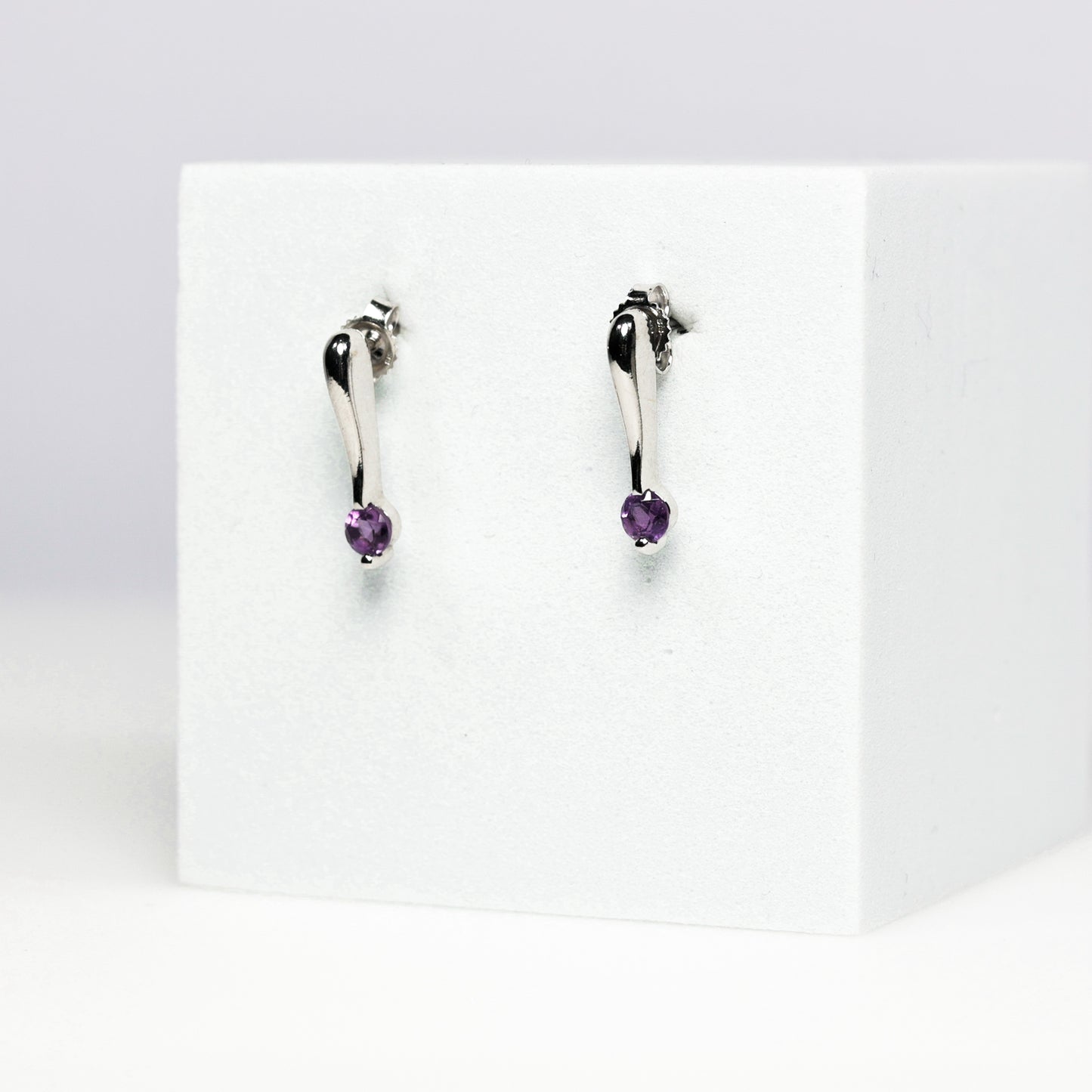 14k White Gold Earrings with Purple Stones