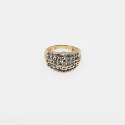 10K Ring with 3 Rows of Diamonds