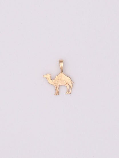 14k Camel Pendant