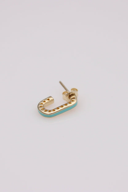 Short Curvy Rectangular Stud Earrings