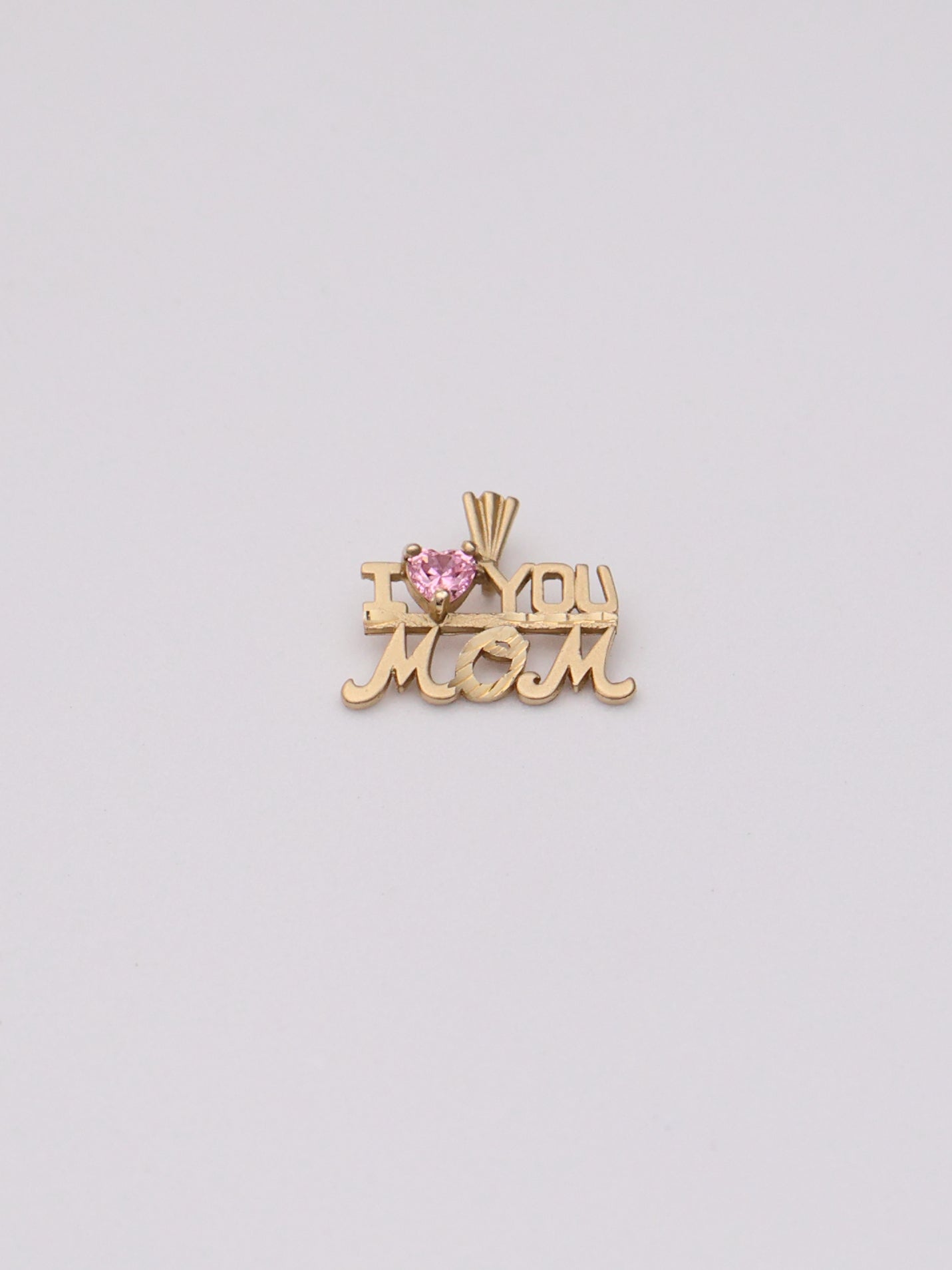 14k "I <3 MOM" Pendant