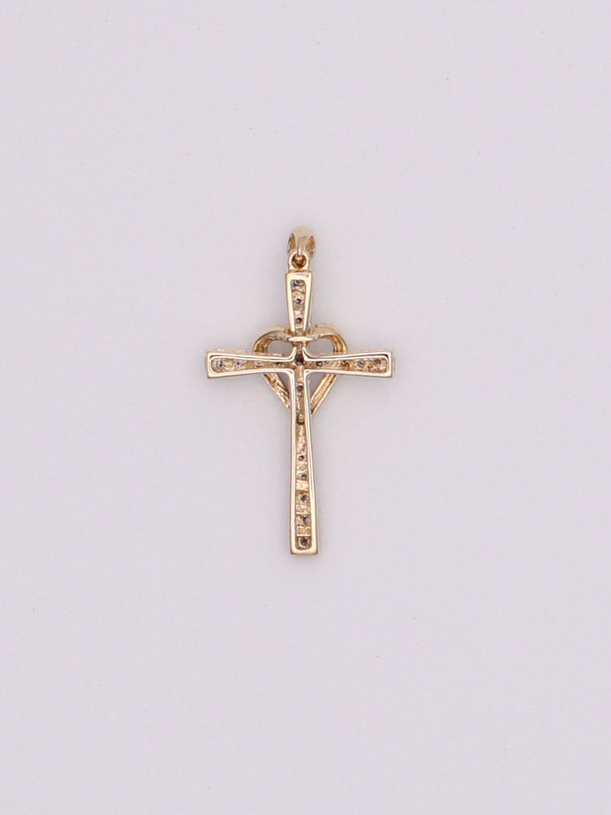 10k Diamond Heart Cross