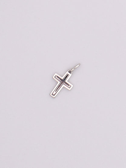 10k WG Cross Pendant