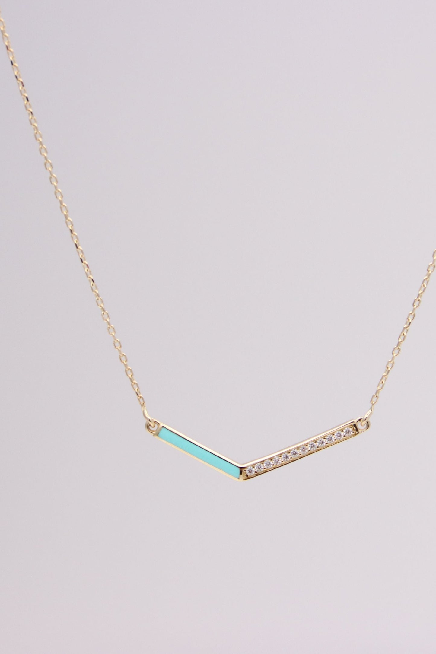 V-Shaped Gold Pendant Necklace