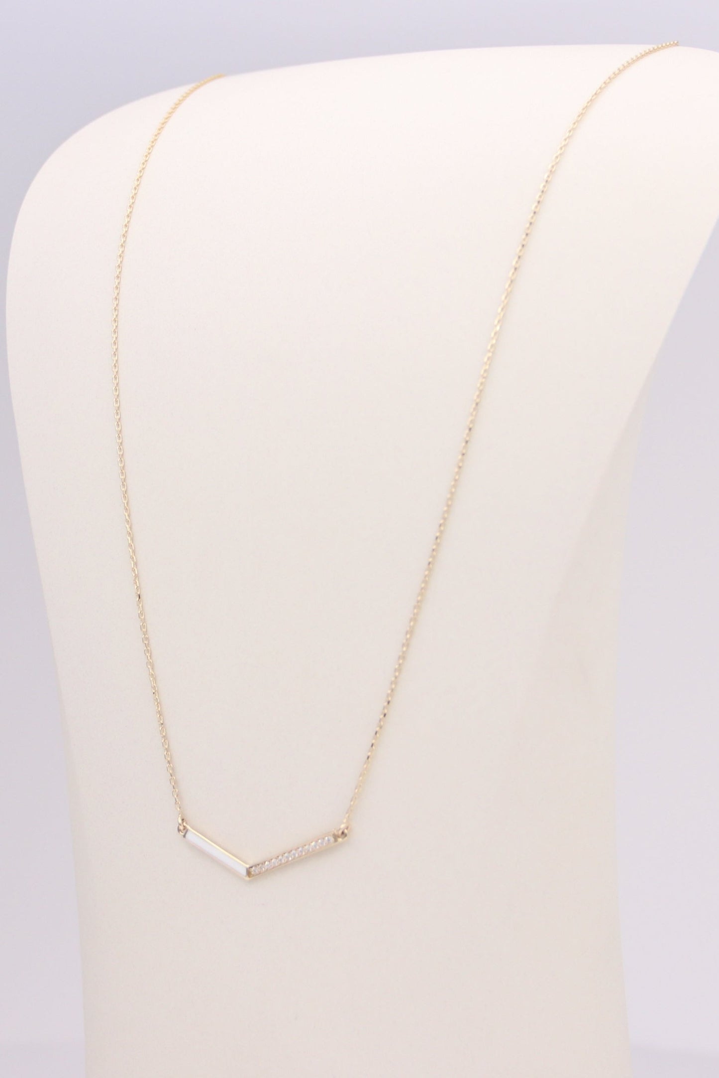 V-Shaped Gold Pendant Necklace