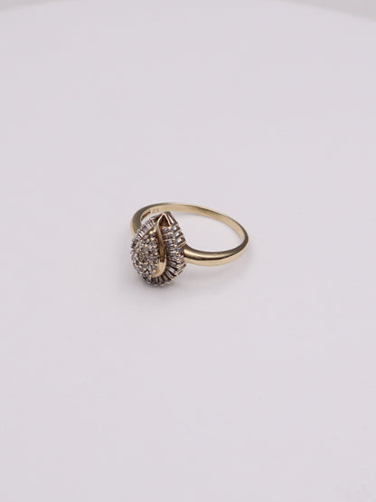 10k Pear Diamond Ring