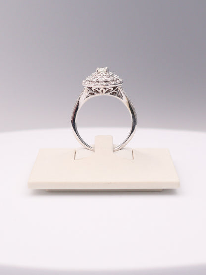 14k WG Oval Diamond Ring