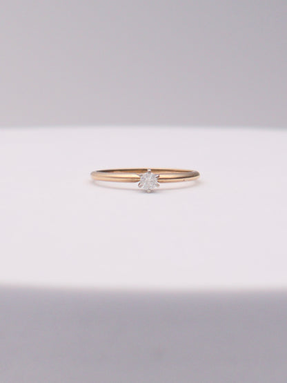 10k Round Diamond Solitaire Ring