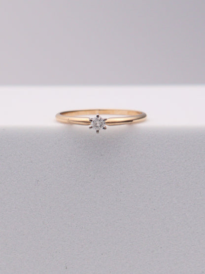 10k Round Diamond Solitaire Ring