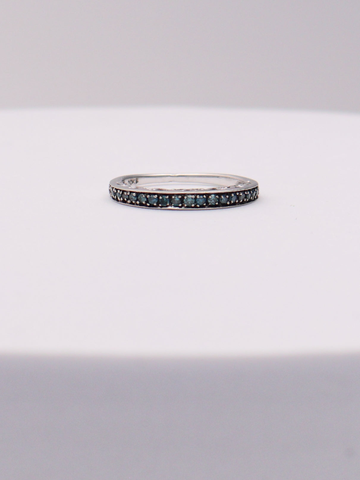 10k Blue Diamond Band