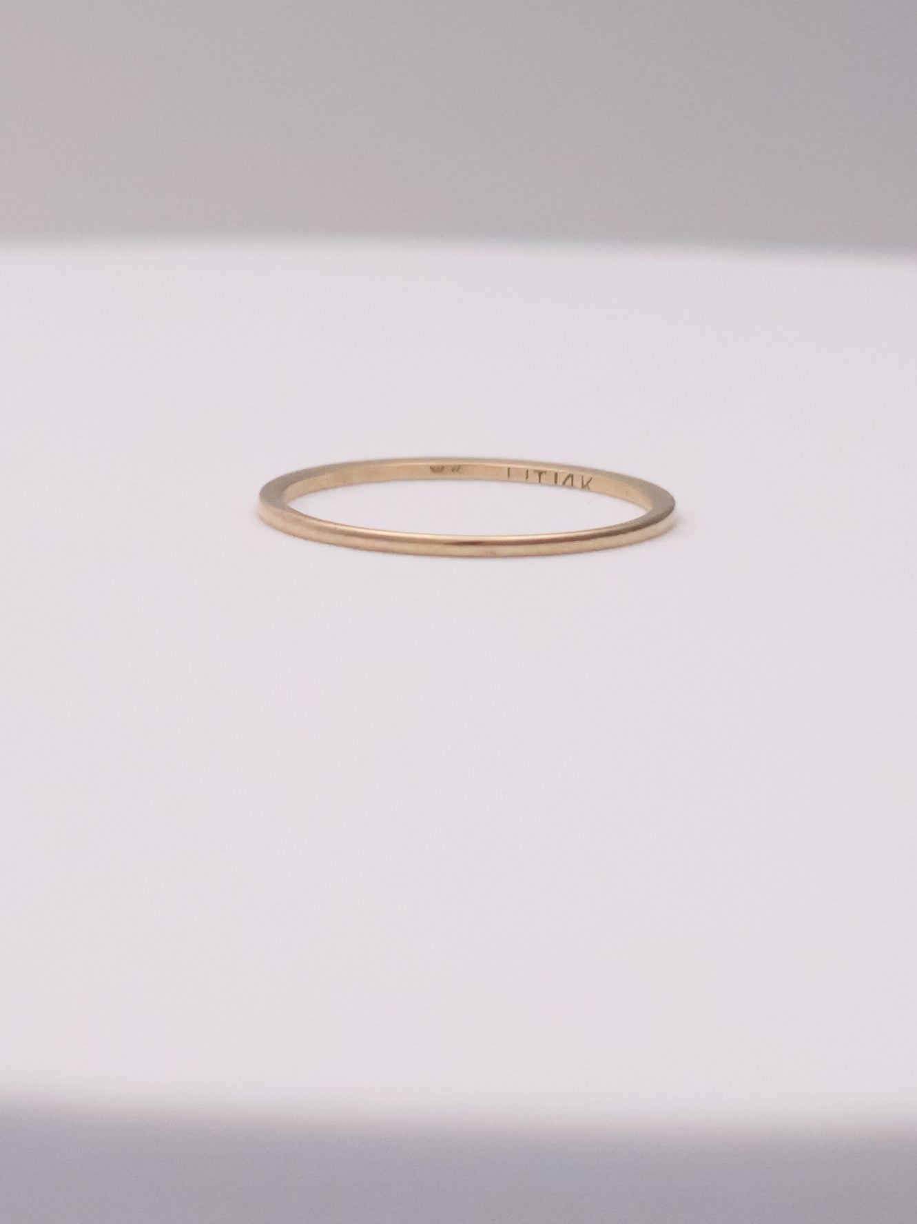 14k Thin Band