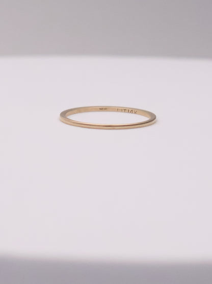 14k Thin Band