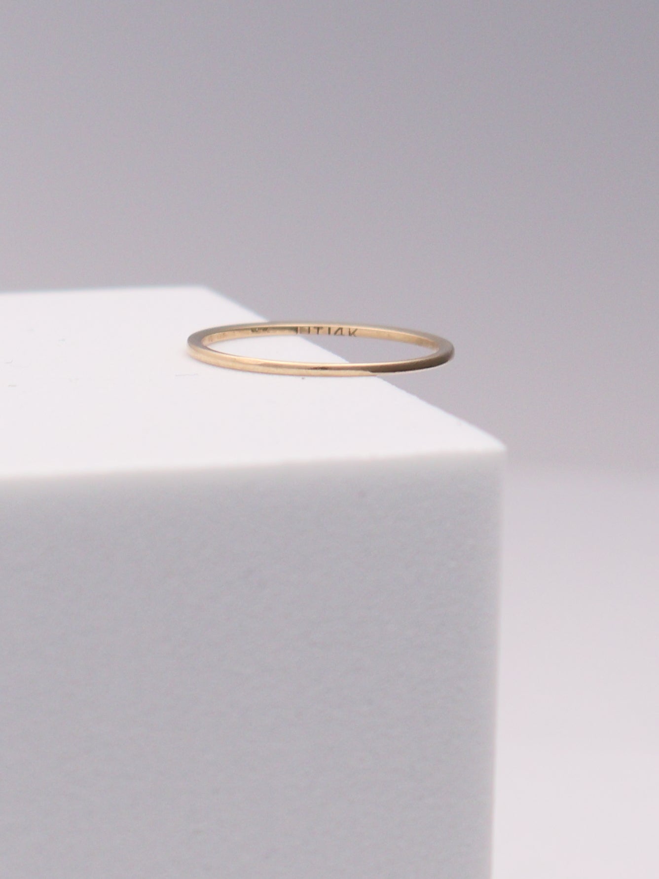 14k Thin Band