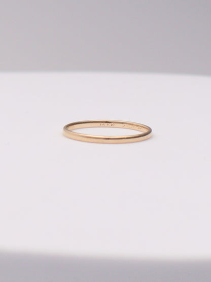 14k Thin Band Ring