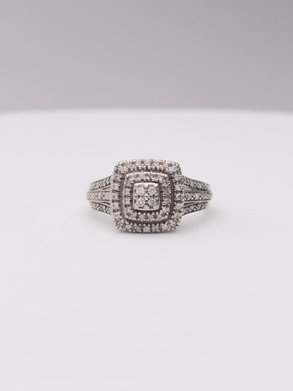 10k Diamond Cushion Ring