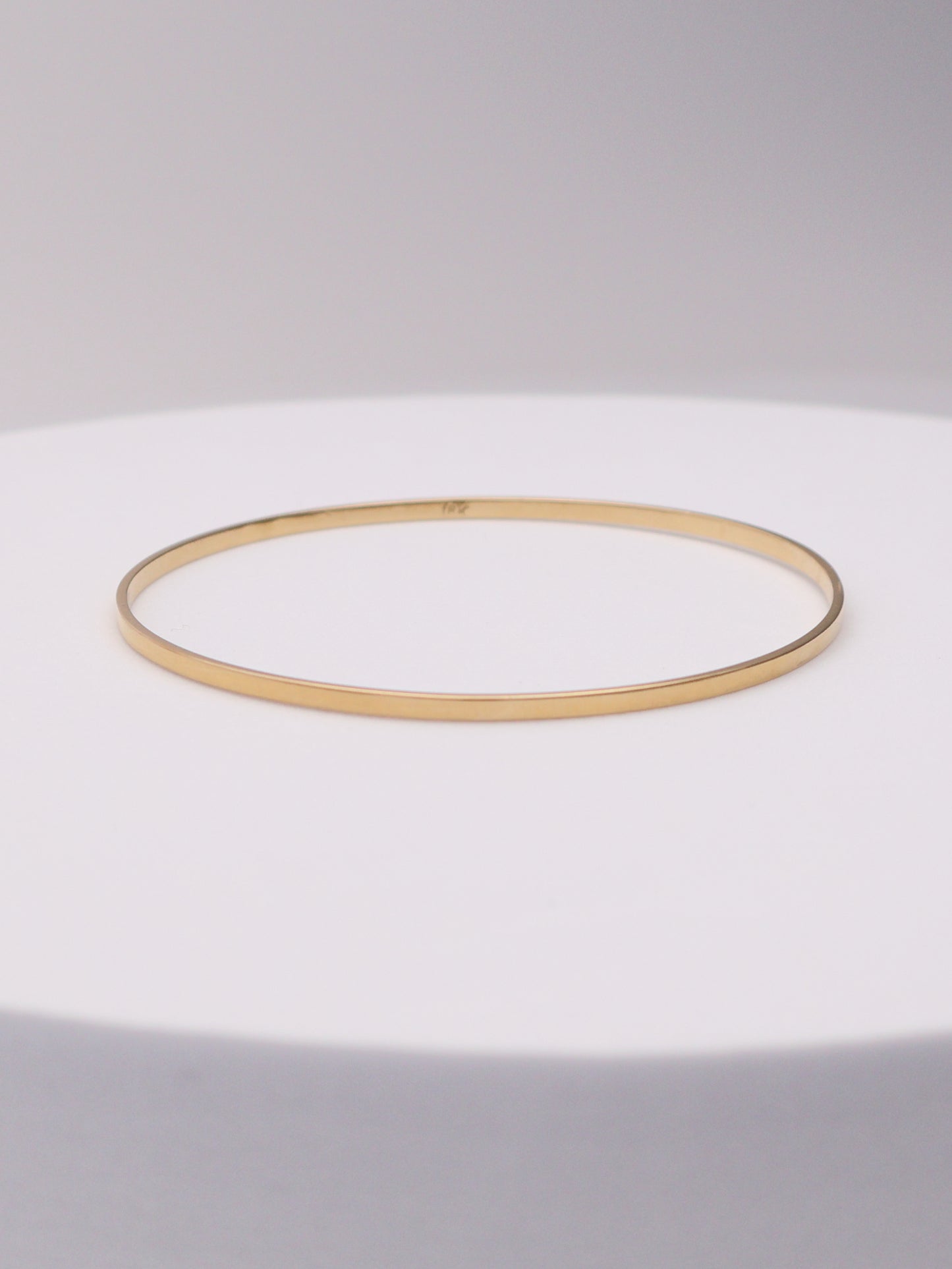 18k Bangle Bracelet