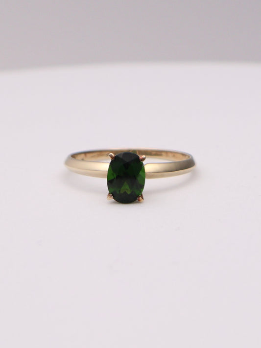 10k Green Solitaire Ring