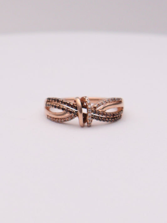 10k RG Diamond Twist Ring