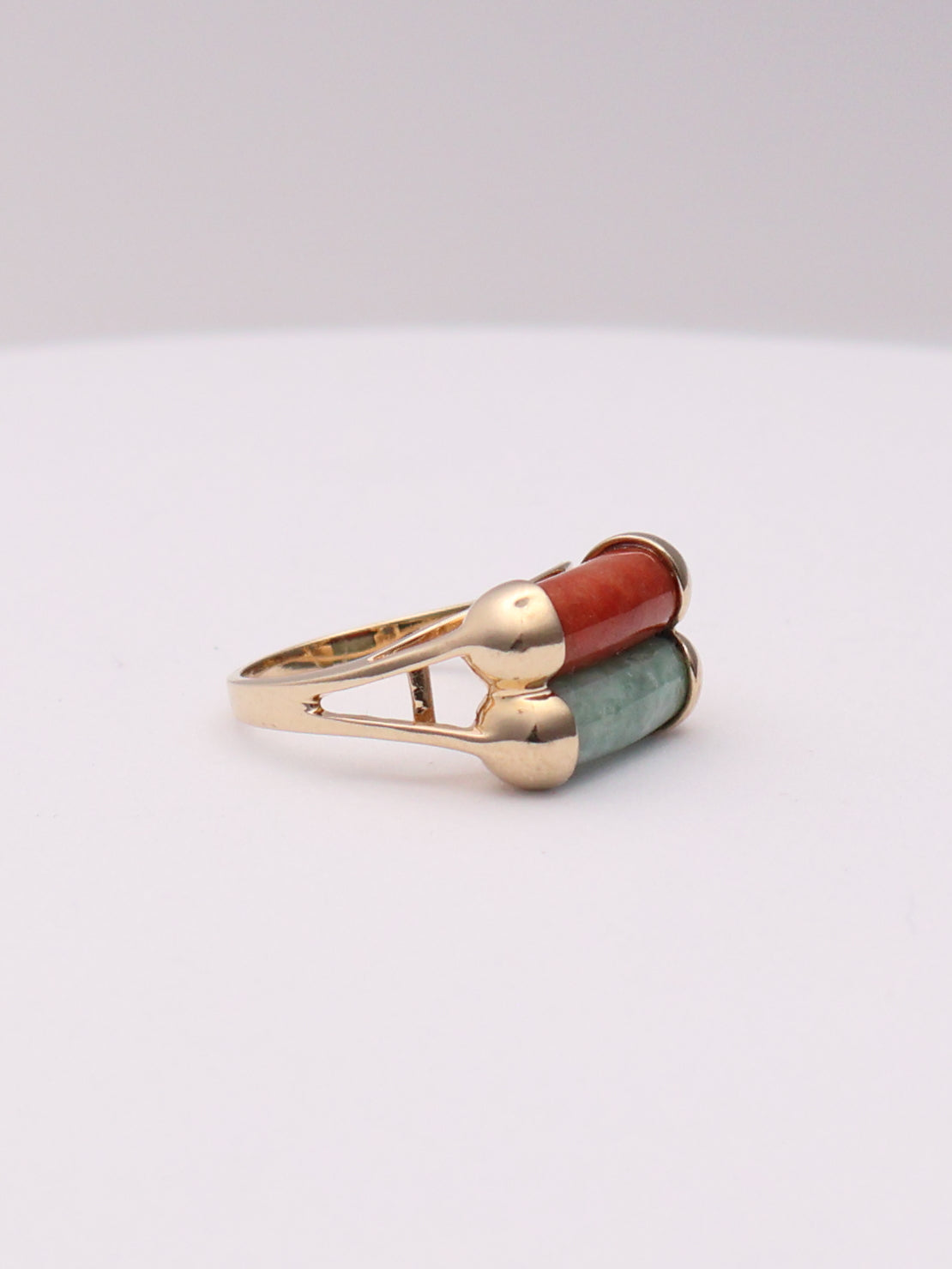 14k Green & Red Jade Ring