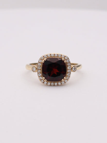 14k Red Cushion Ring