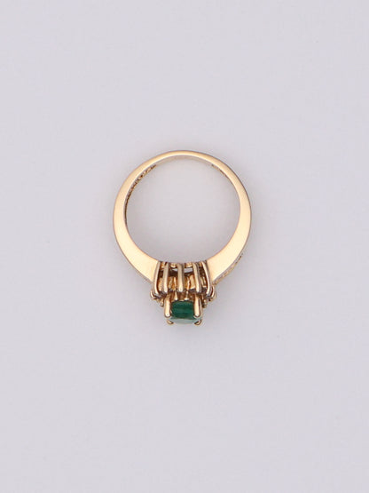 14k Green Sapphire Ring