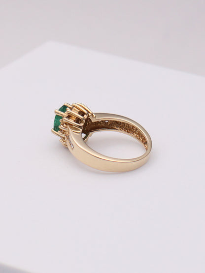 14k Green Sapphire Ring