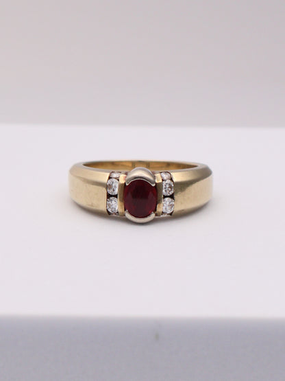 14k Oval Red Stone Ring