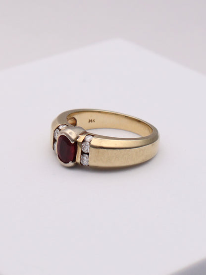 14k Oval Red Stone Ring