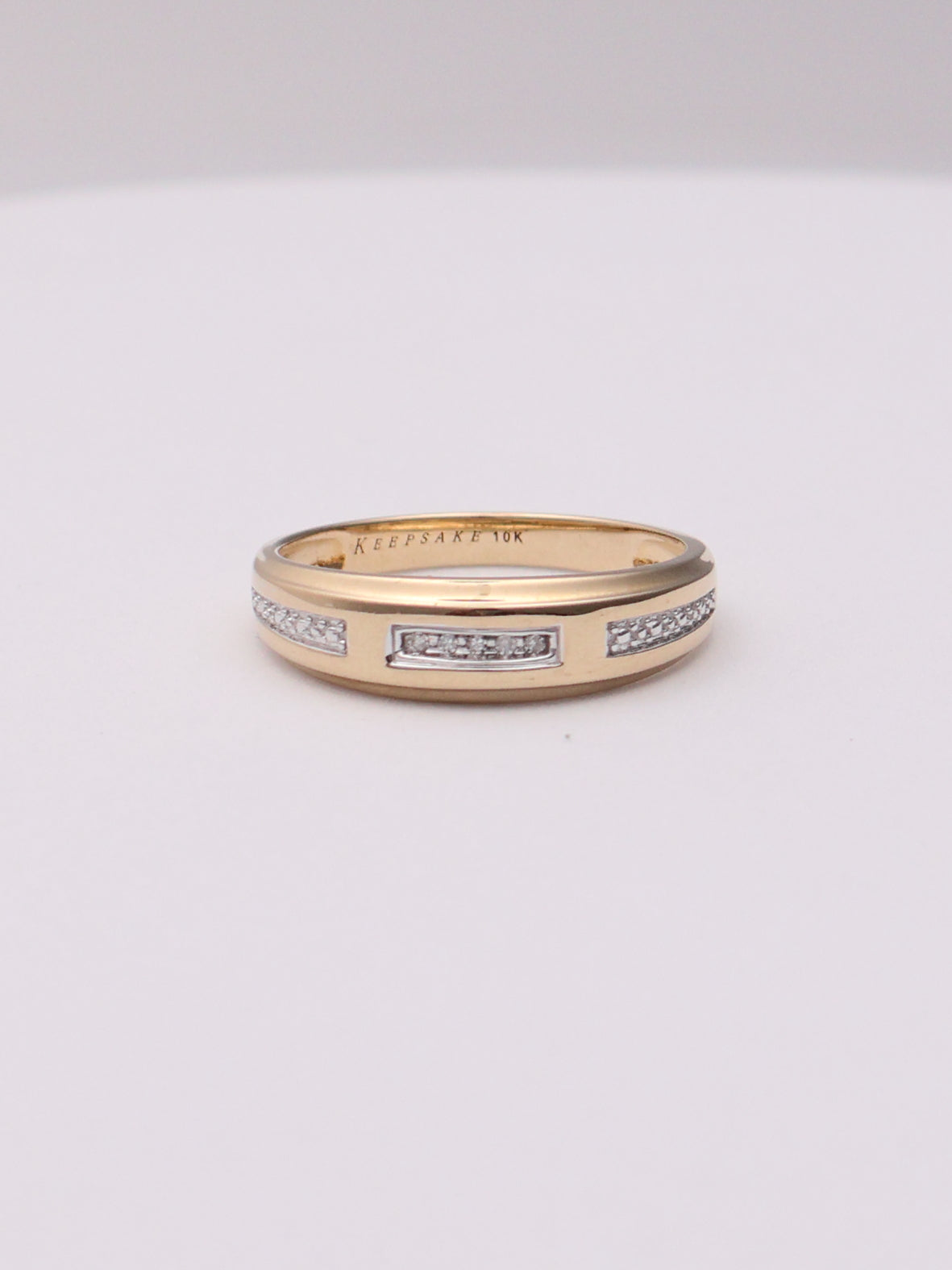 10k Diamond Wedding Band