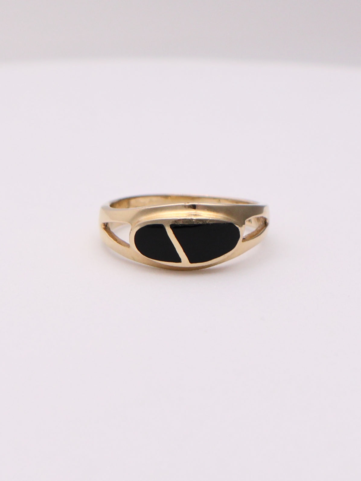 14k Black Stone Ring