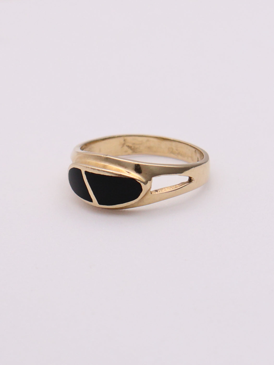 14k Black Stone Ring