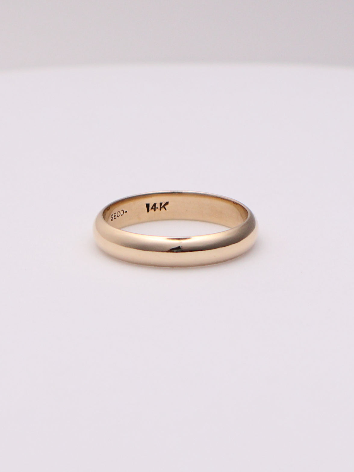 14k Wedding Band